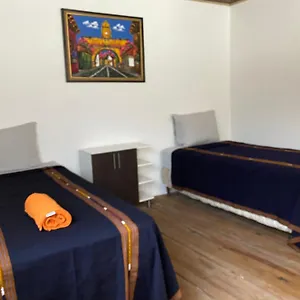 casa-santiago-de-los-caballeros.guatemalaantiguahotels.com/